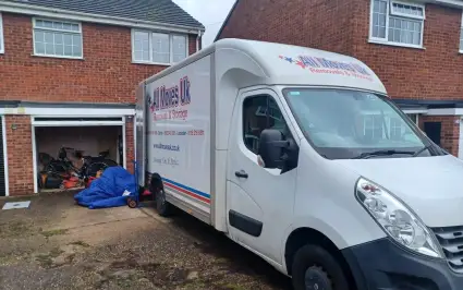 What a Professional Removal Crew Actually Does on Moving Day